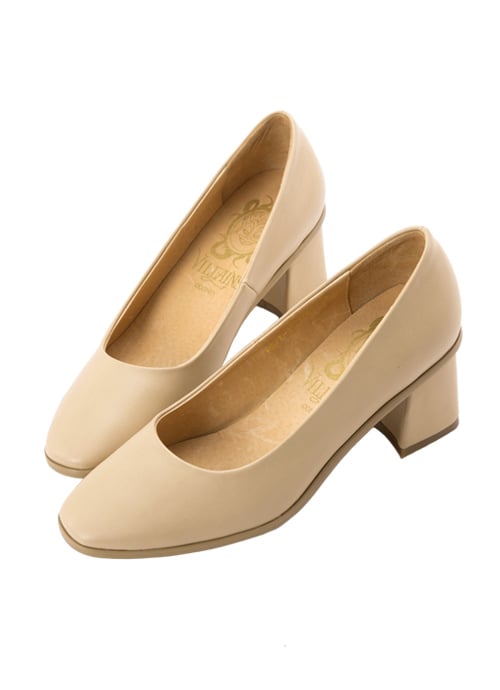 square toe heels brown