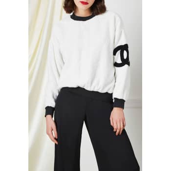 Kylie Jenner Wears Vintage Chanel Pullover Sweater PS UK Fashion