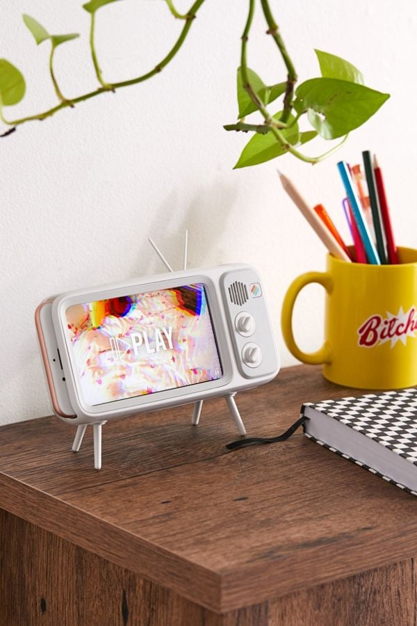 Retroduck Retro TV White iPhone Dock