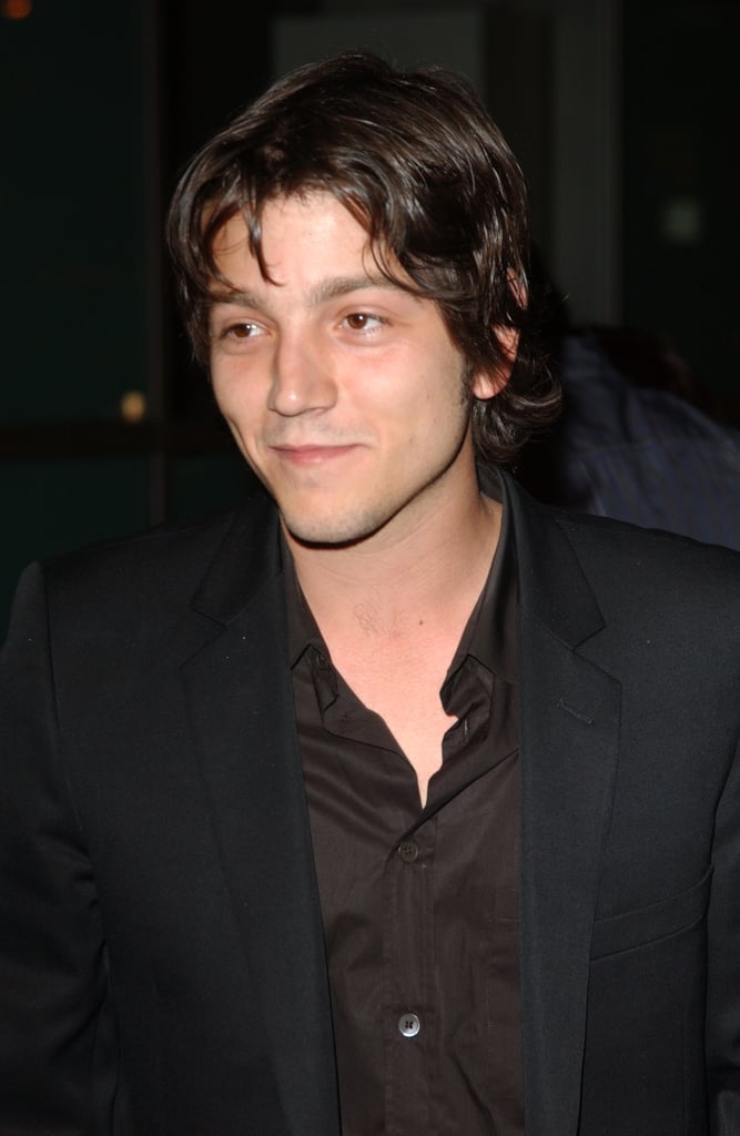 Sexy Diego Luna Pictures