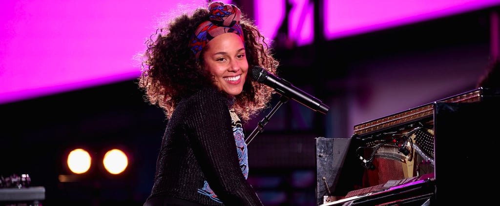 Alicia Keys and Jay Z Perform "Empire State of Mind" in NYC