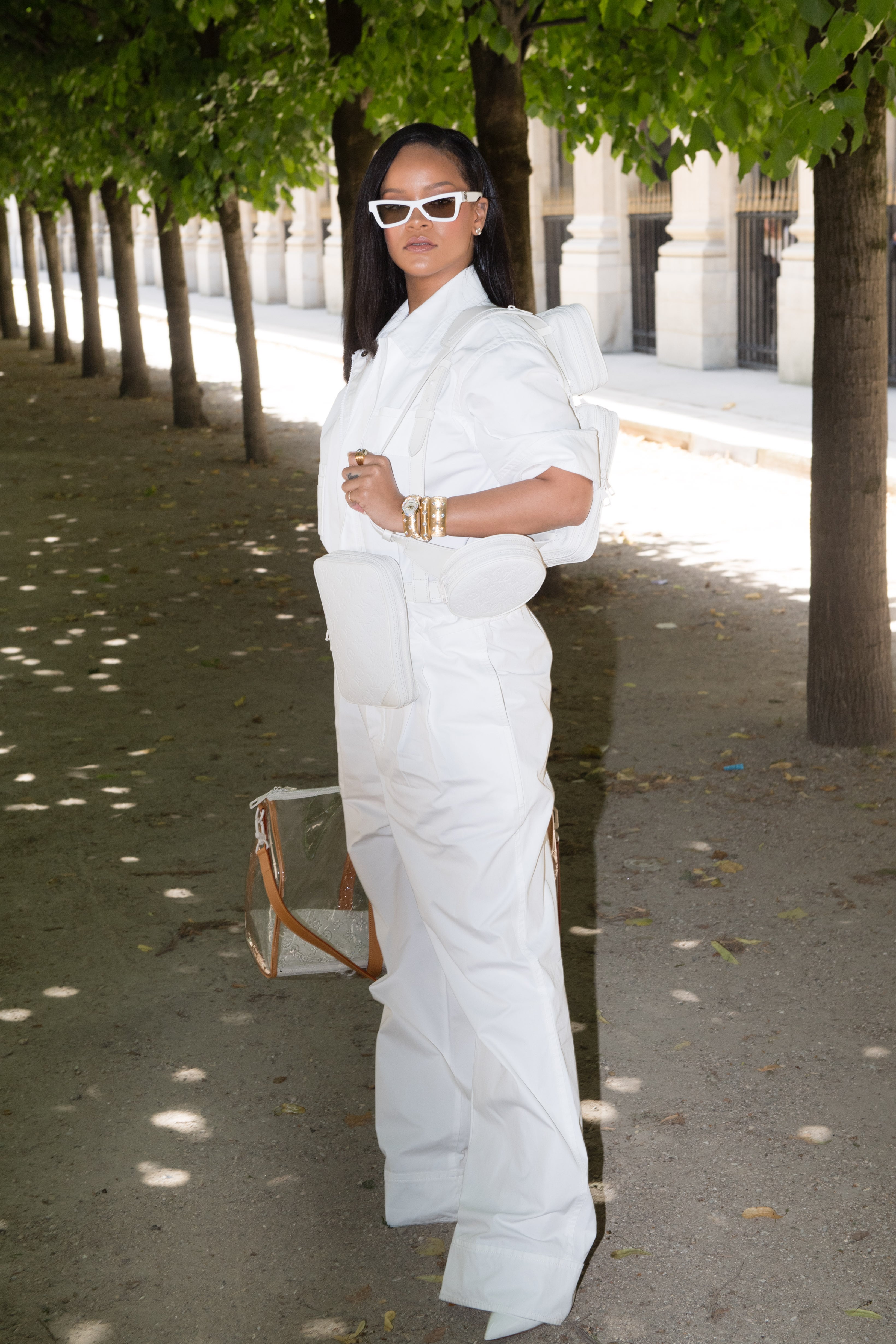 Photo : Rihanna - Arrivées au défilé homme printemps-été 2019 Louis  Vuitton, signé Virgil Abloh, au Palais-Royal à Paris, le 21 juin 2018. ©  CVS / Veeren / Bestimage - Purepeople