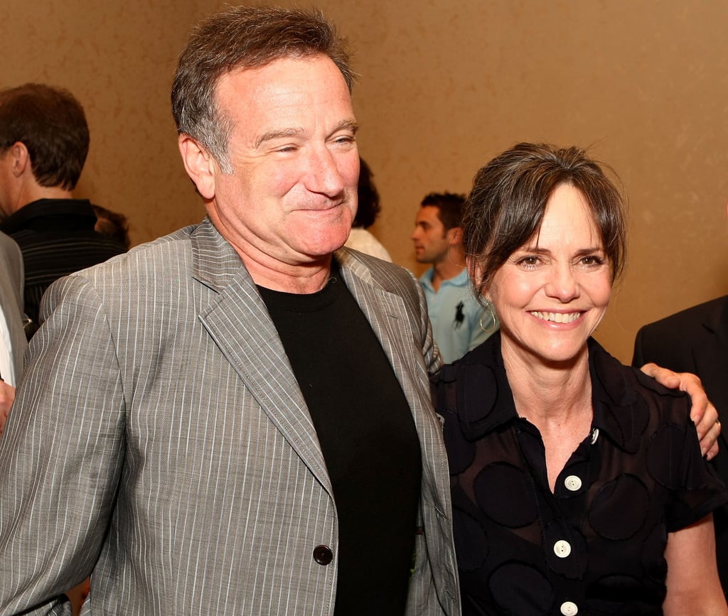 At a political fundraiser in June 2008, Robin reconnected with his Mrs. Doubtfire costar Sally Field.