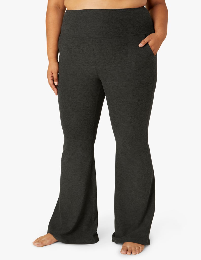 Pocket Flared Leggings: Beyond Yoga Spacedye High Waisted All Day Flare Pant