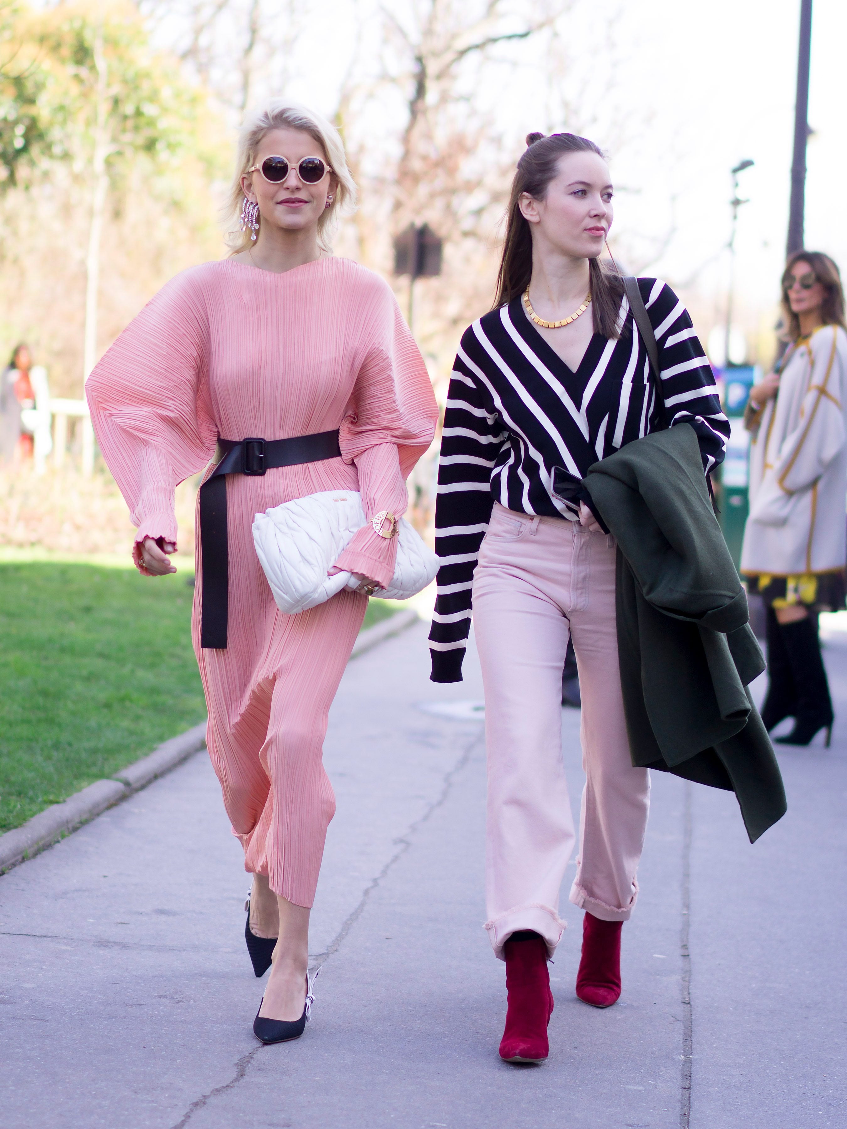 How to Wear a Clutch POPSUGAR Fashion