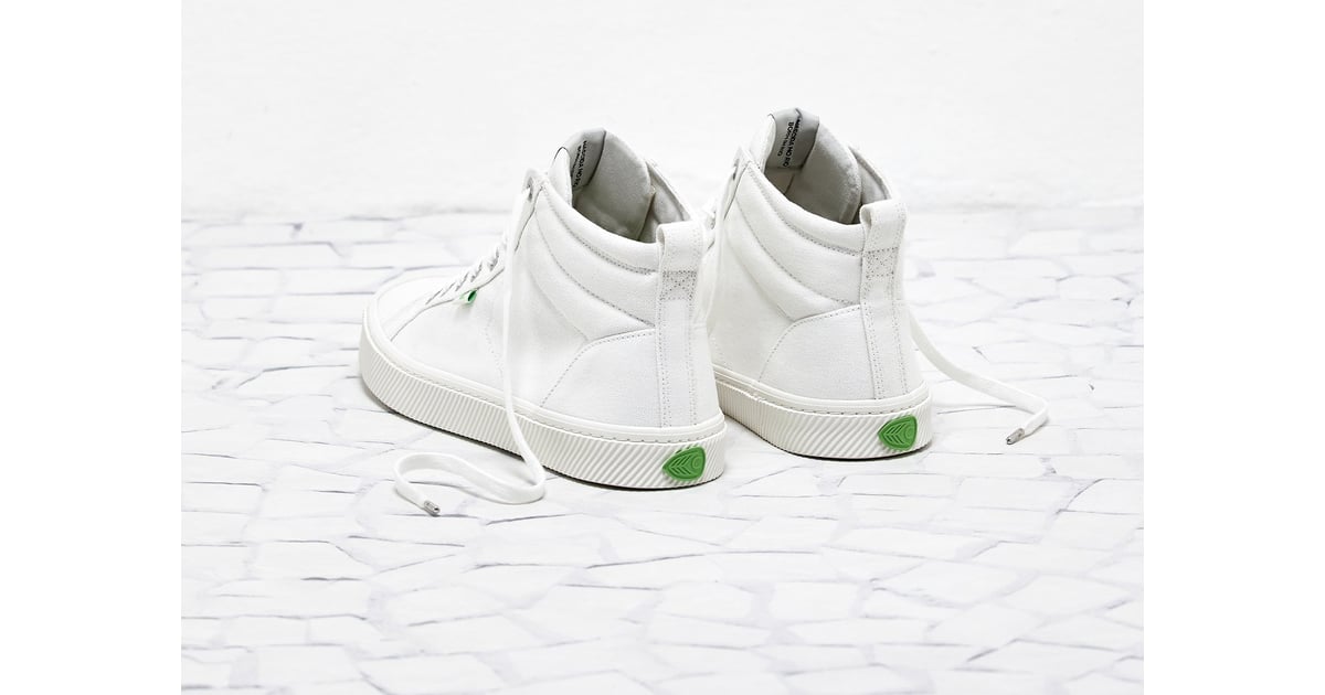 cariuma white canvas