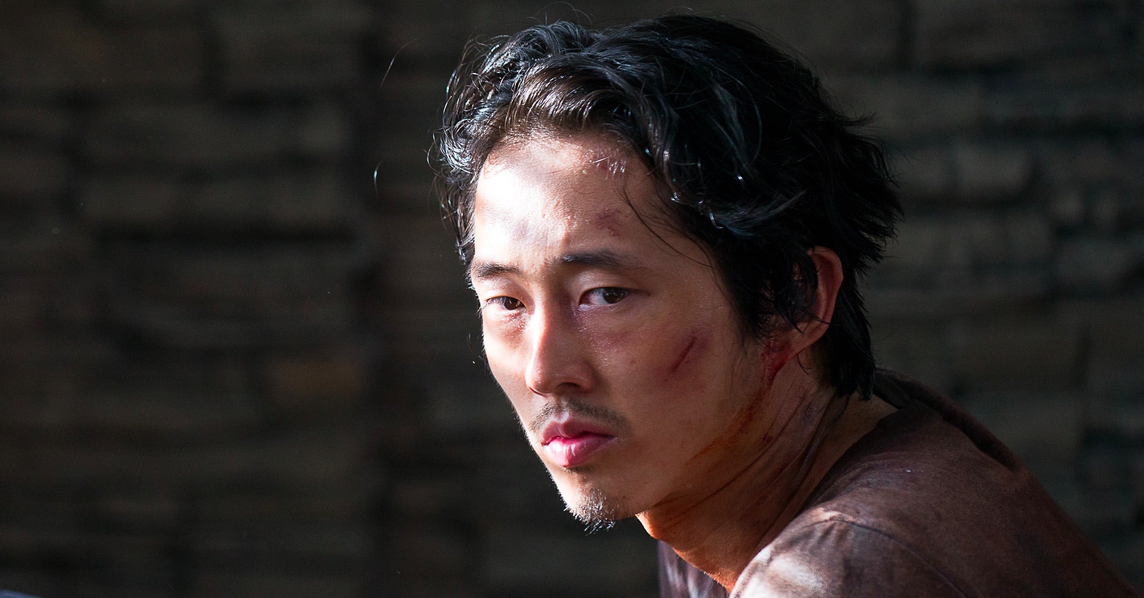 Steven Yeun Talks About Glenn's Death on The Walking Dead | PS ...
