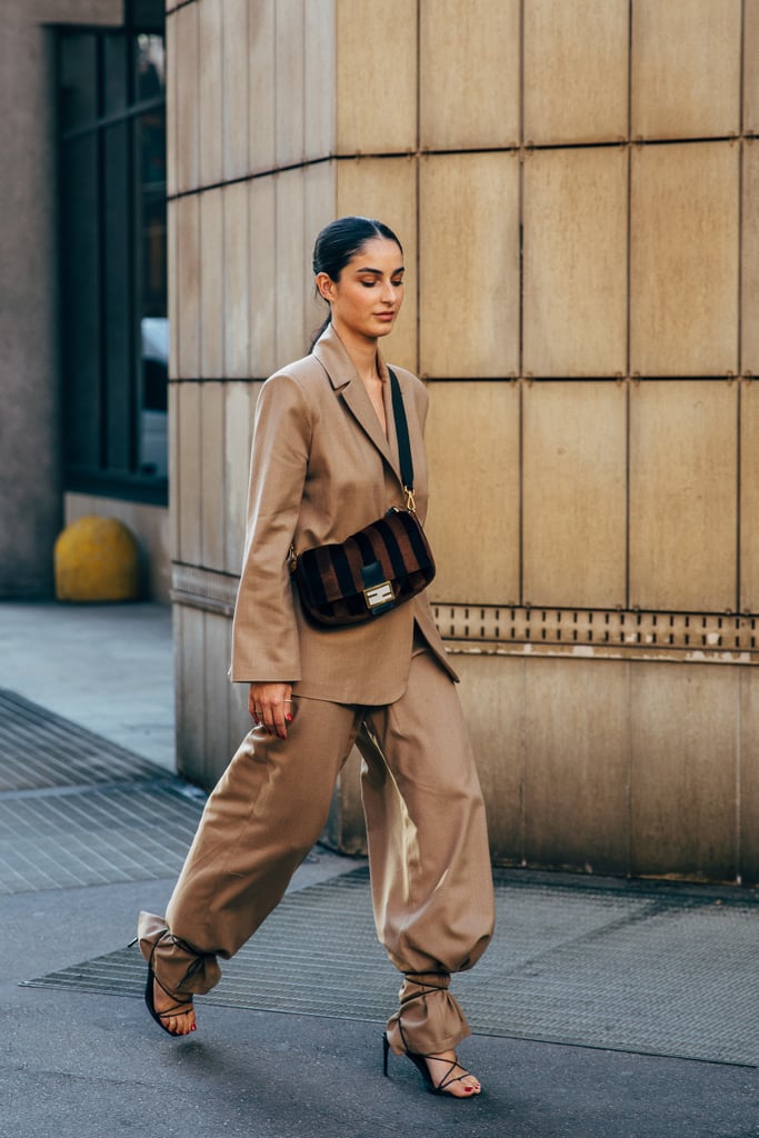 Autumn 2019 Fashion Trend: Cinched Trousers Replace Cuffed Jeans