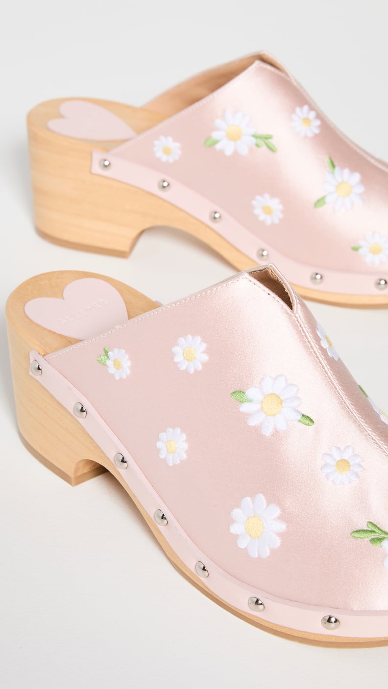 March Must Have: Sleeper Matilda Daisies Embroidered Clogs