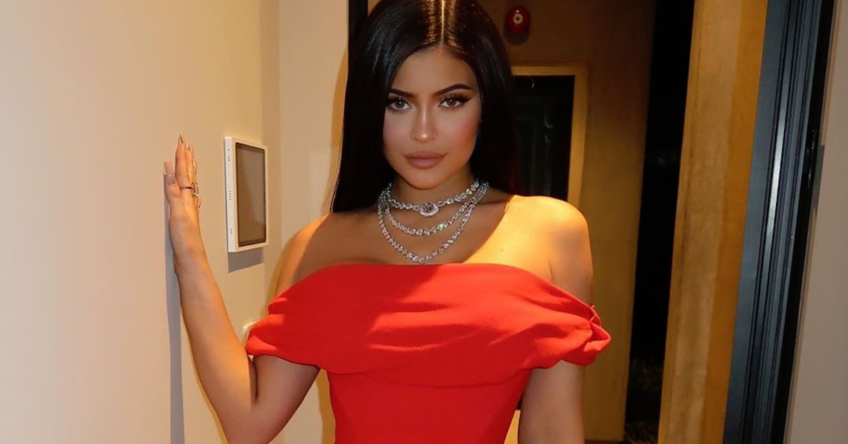 Kylie Jenner's Red Oscars Afterparty Dress Is So Sexy | POPSUGAR Fashion