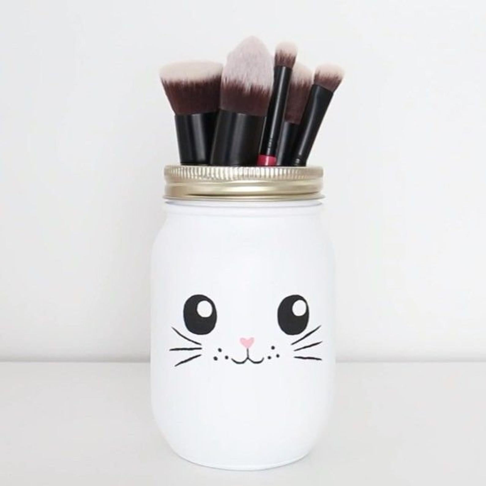 Aesthetic Honey Pot Shaped Ceramic Makeup Brush Holder – Katze Home