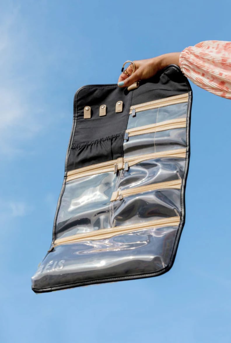 Best Travel Jewelry Roll: Béis The Hanging Jewelry Case