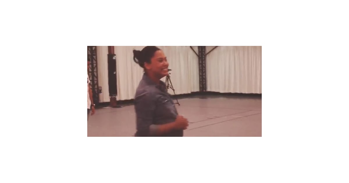 Ayesha Curry Playing Basketball While Pregnant Video POPSUGAR Celebrity