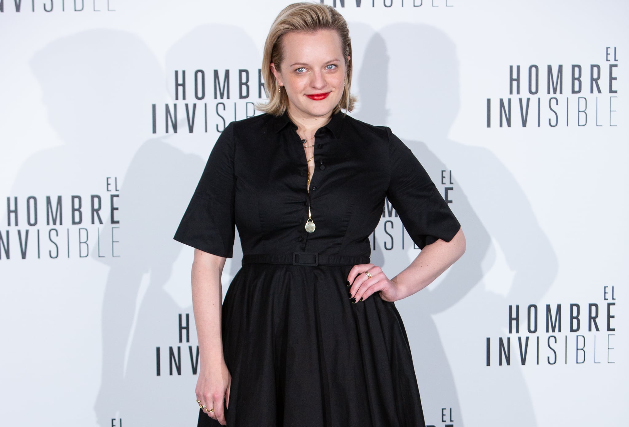 MADRID, SPAIN - FEBRUARY 19: US actress Elisabeth Moss attends 'El Hombre Invisible' ('Invisible Man') photocall at Villa Magna Hotel on February 19, 2020 in Madrid, Spain. (Photo by Pablo Cuadra/FilmMagic)