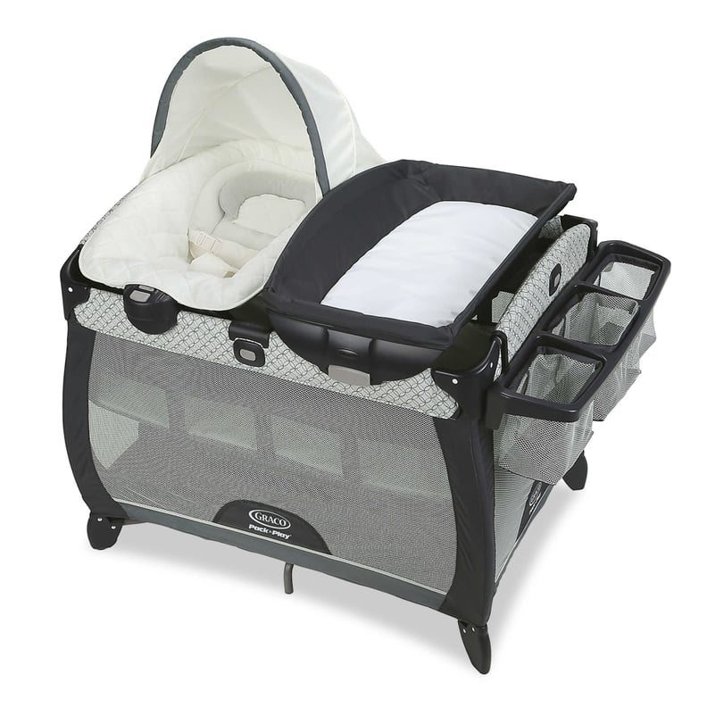 Graco Pack 'n Play Quick Connect Portable Napper Deluxe with Bassinet