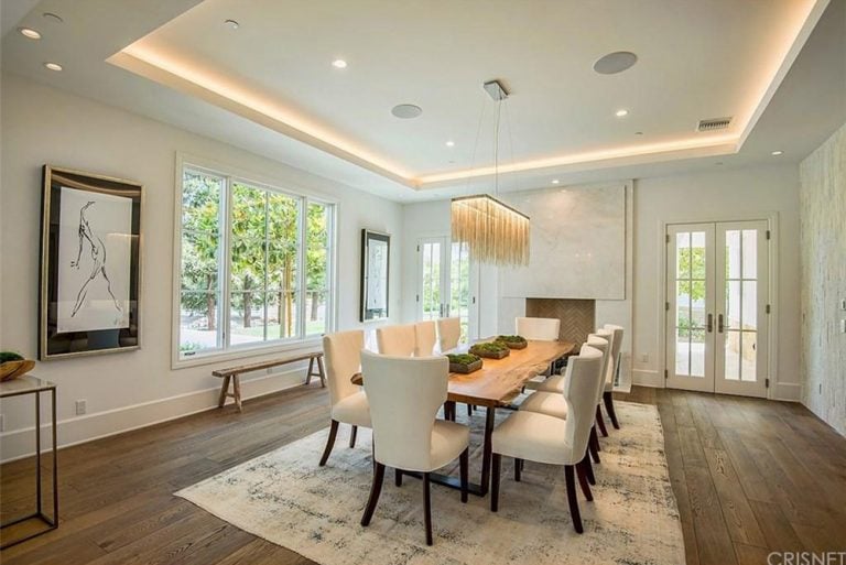 The Weeknd Buys House in Hidden Hills