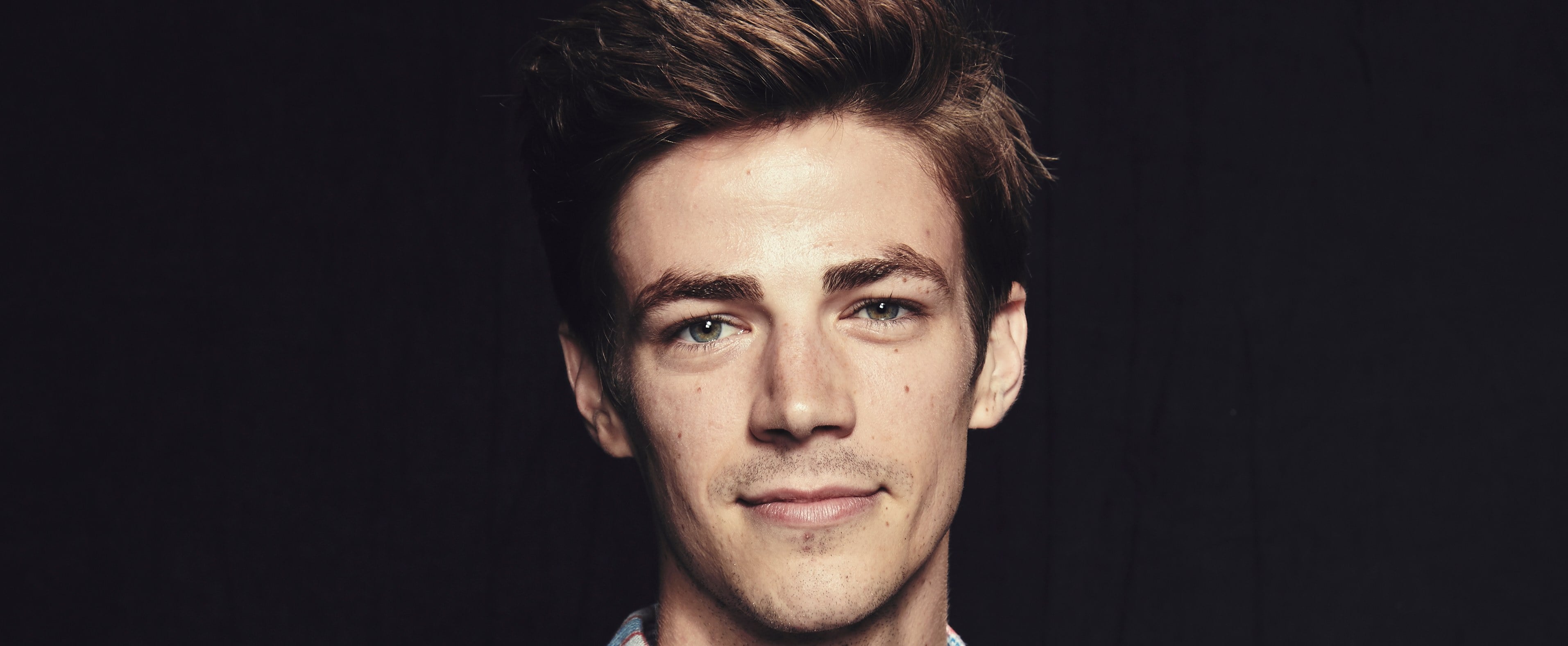 Grant Gustin Facts | PS Celebrity