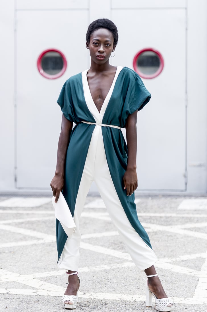 how to wear a plunging neckline