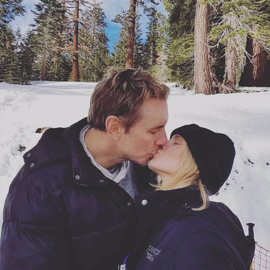 Kristen Bell Kissing Dax Shepard Instagram Picture Dec. 2016