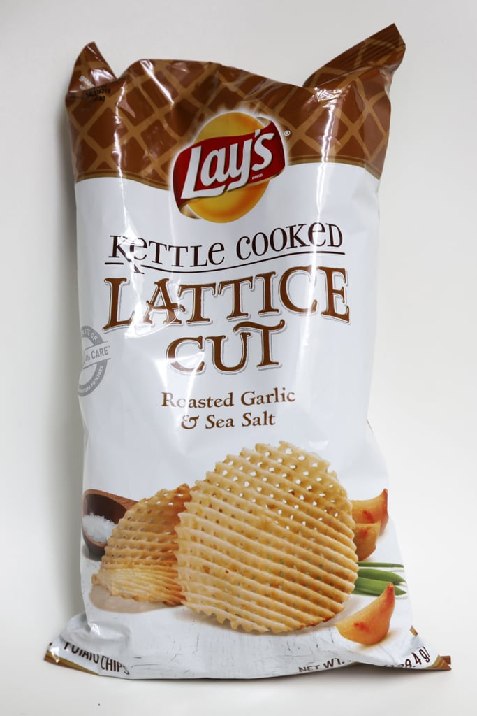 Lay's Kettle Cooked Lattice Cut Roasted Garlic & Sea Salt