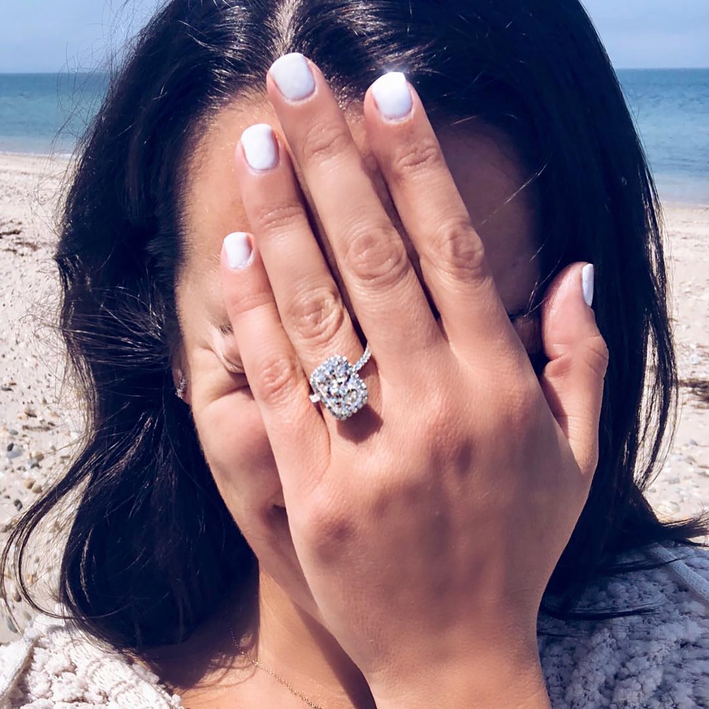 Who Buy Engagement Rings – Loyes Diamonds