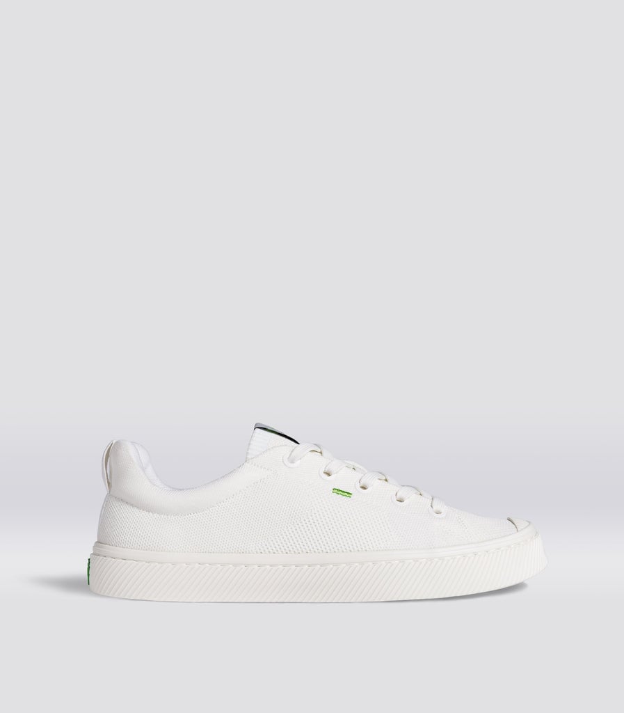 Cariuma Off-White Knit Sneakers