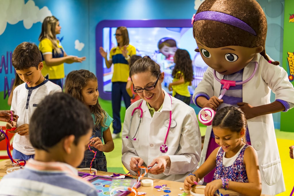 When it comes to mealtime at the Oceaneer Club, Kids can enjoy lunch and dinner to give parents the chance to enjoy adults-only dining.  There's also a Dine and Play program that allows kids to have their meals earlier and then be escorted to the youth club to allow parents the opportunity to have a more leisurely dinner.