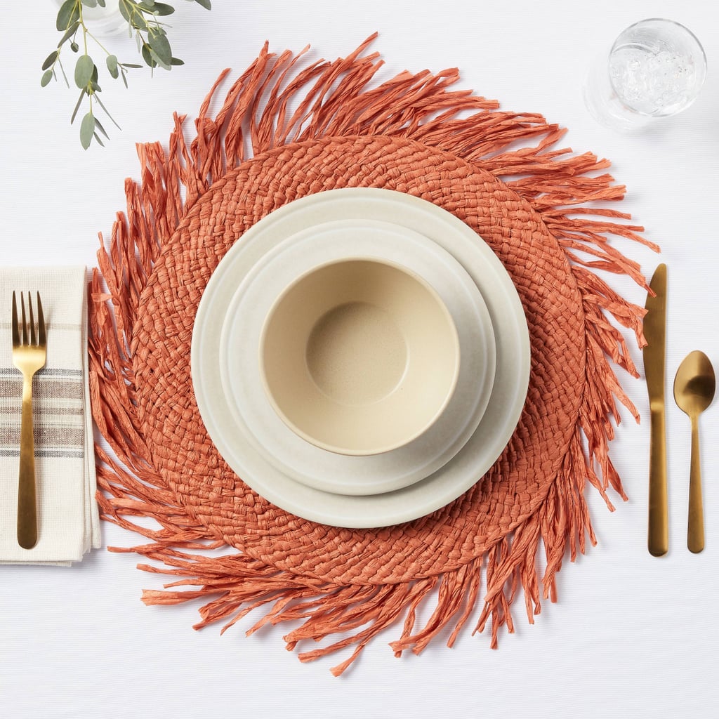 Tasseled Dining Chargers: Paper Charger With Fringe
