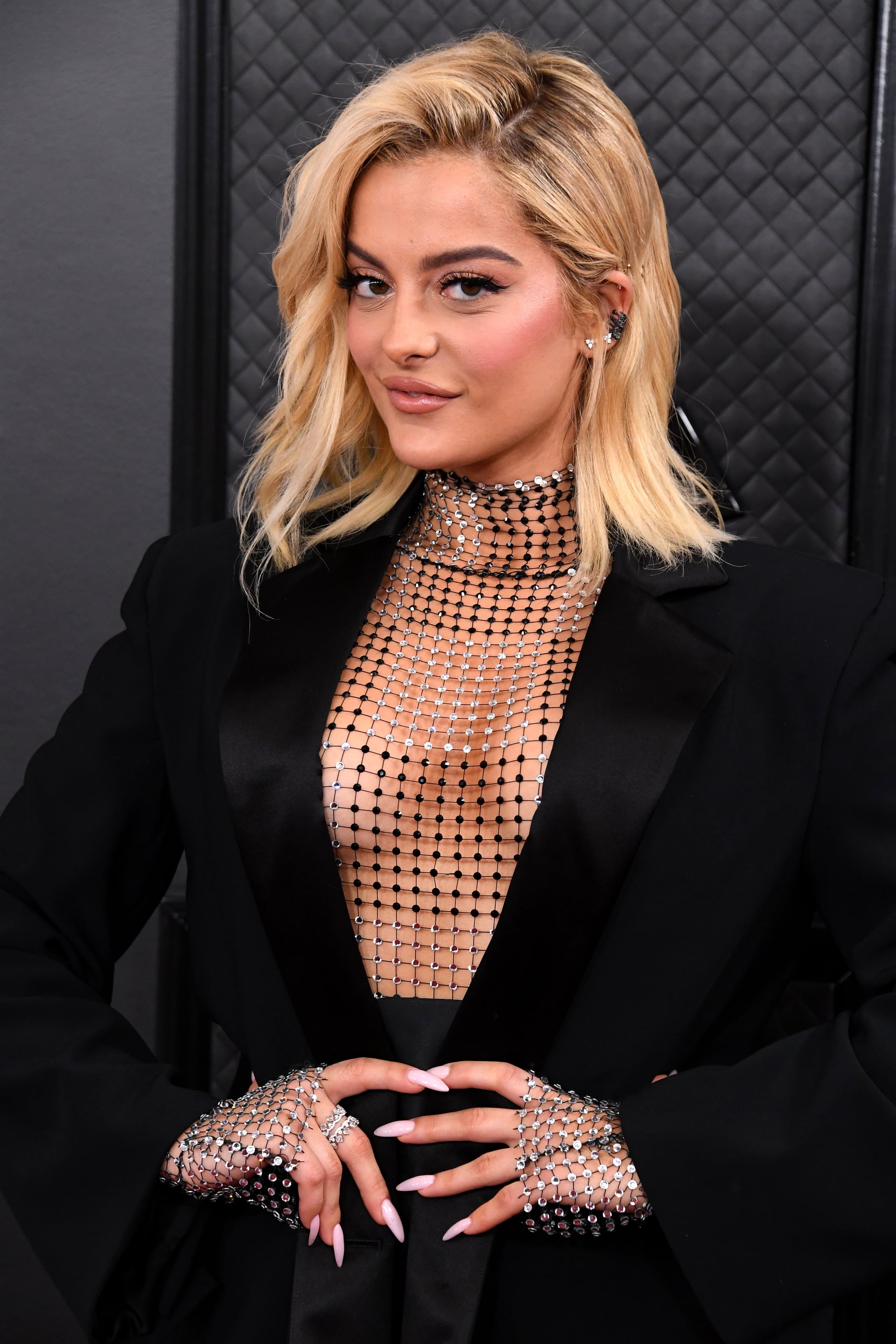 bebe rexha grammy red carpet