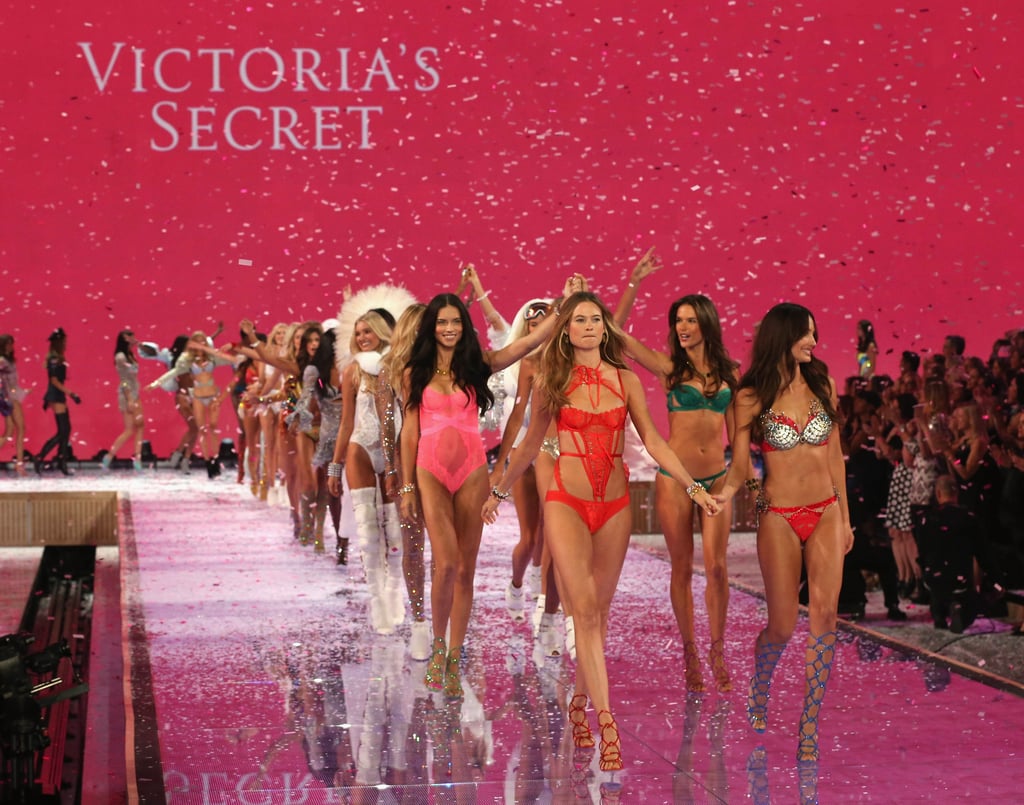 Adriana Lima at Victoria's Secret Fashion Show 2015 Pictures