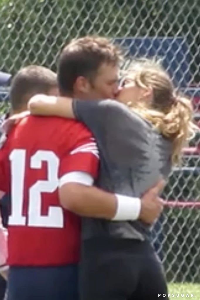 ​Gisele Bündchen and Tom Brady Kissing August 2018