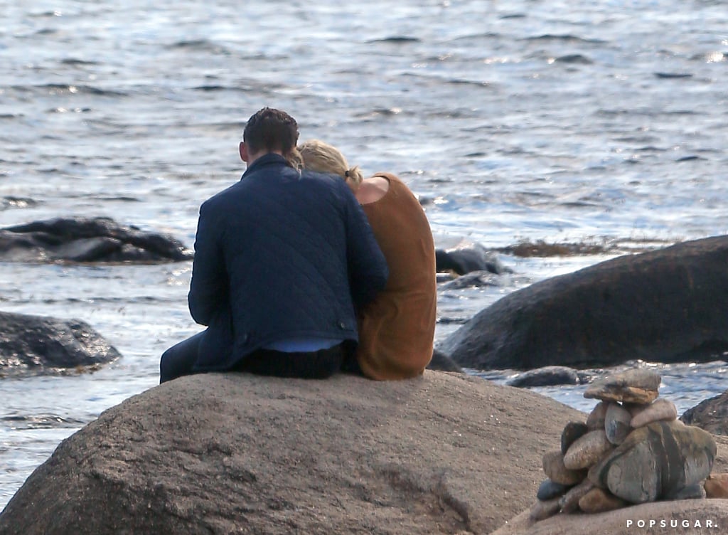 Taylor Swift and Tom Hiddleston Kissing Pictures June 2016