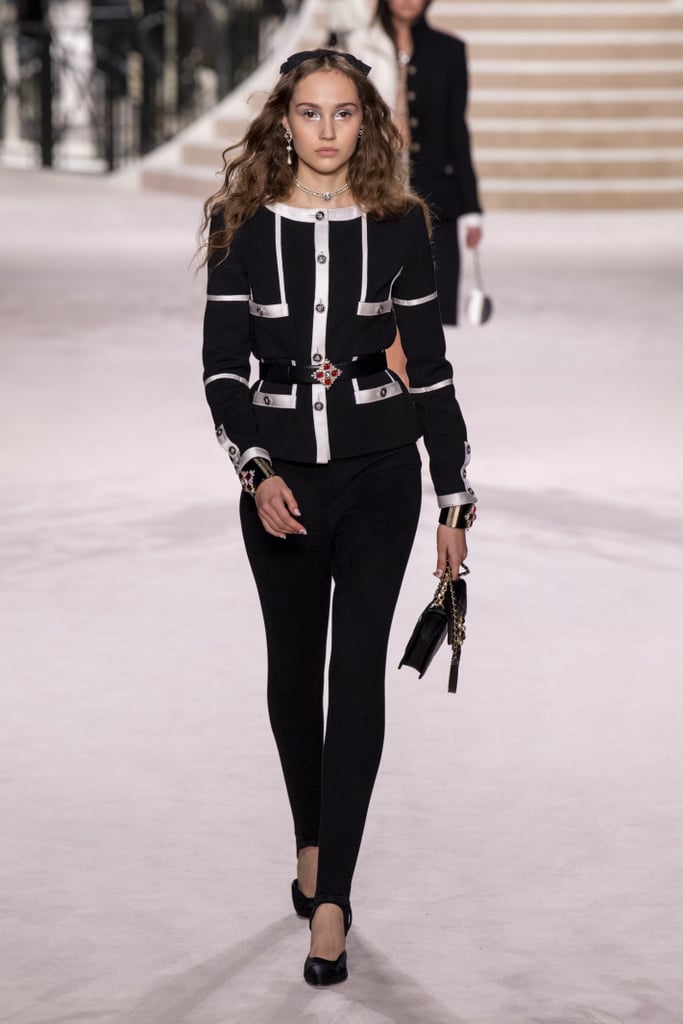 Chanel Metiers d'Art 2019/2020 Fashion Show Photos