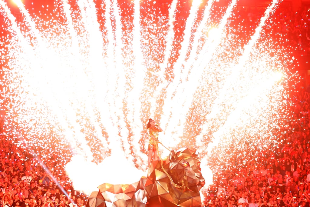Katy Perry's Halftime Show at Super Bowl 2015 | Pictures