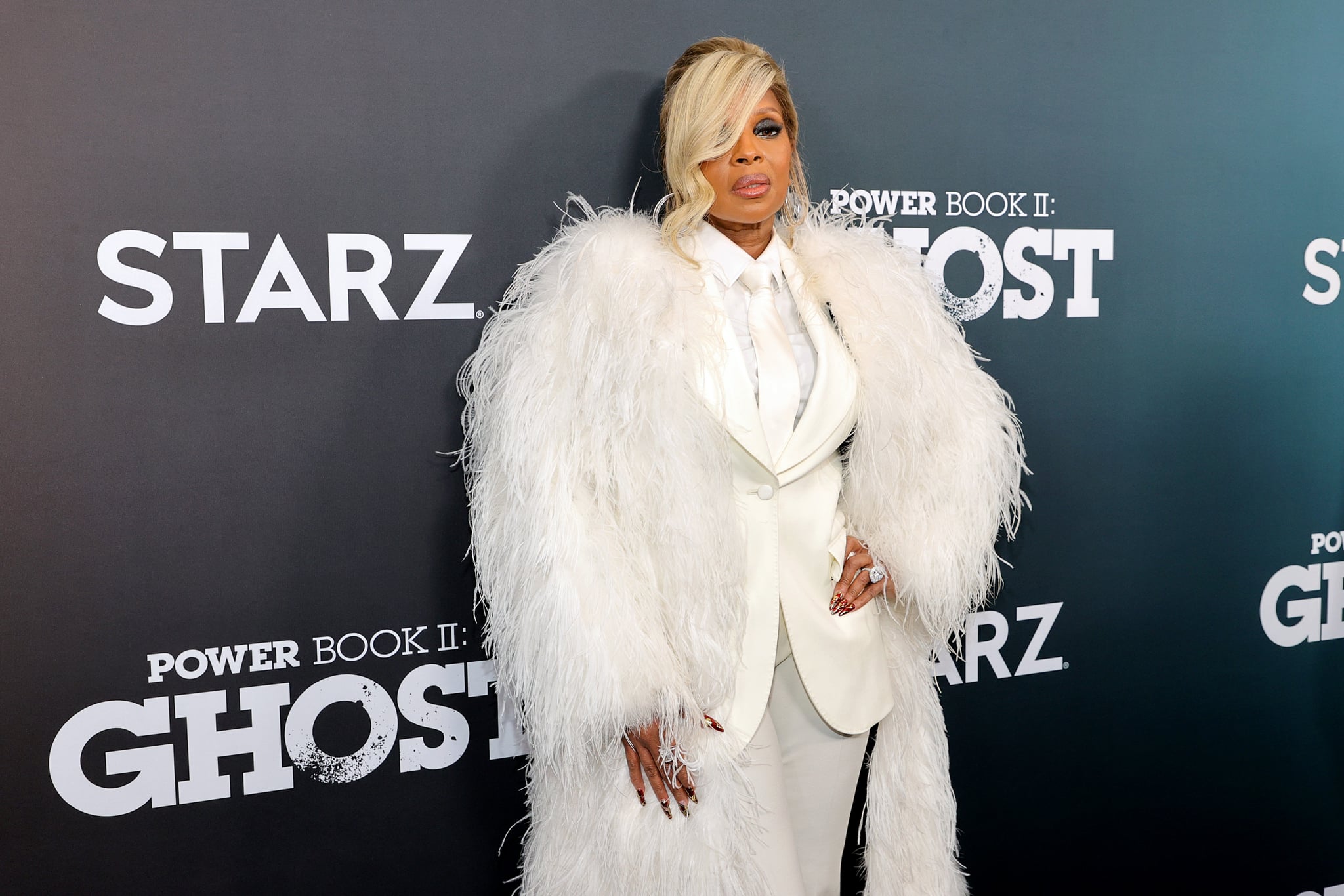 NEW YORK, NEW YORK - NOVEMBER 17: Mary J. Blige attends the Ghost Season 2 Premiere on November 17, 2021 in New York City. (Photo by Jamie McCarthy/Getty Images for STARZ)