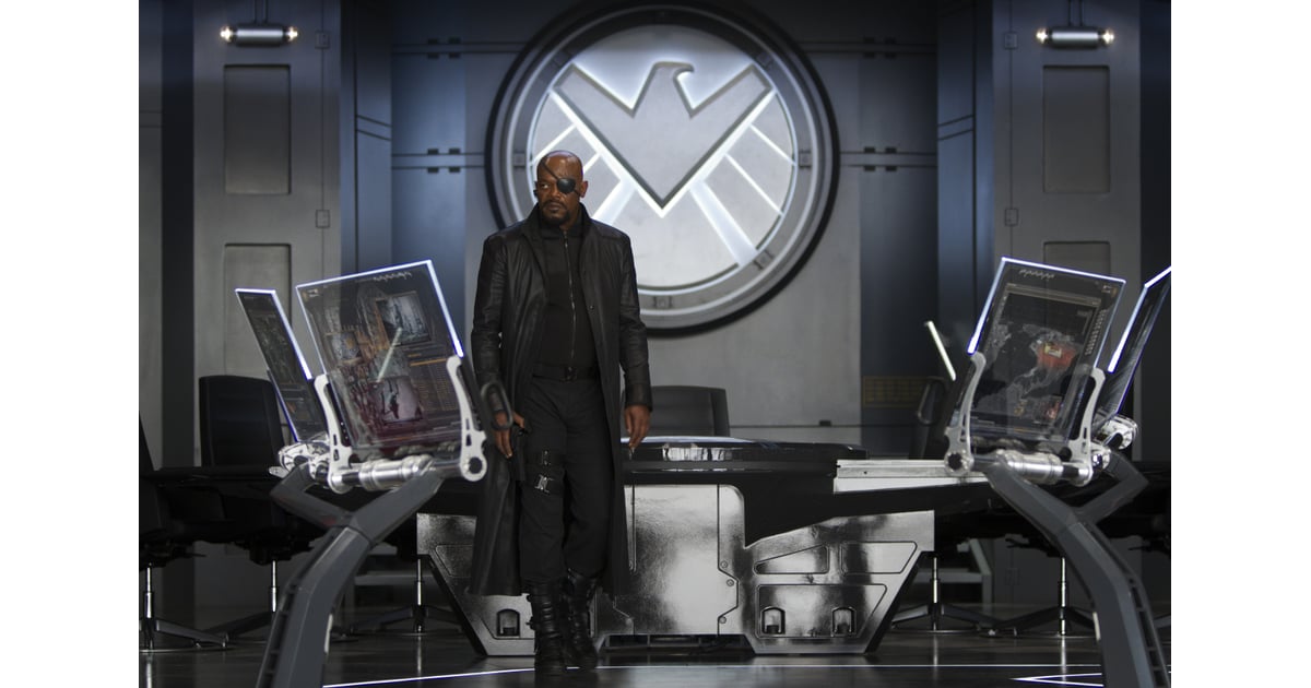 Samuel L Jackson As Nick Fury In The Avengers See All Of The Pictures From The Avengers Popsugar Entertainment Photo 12