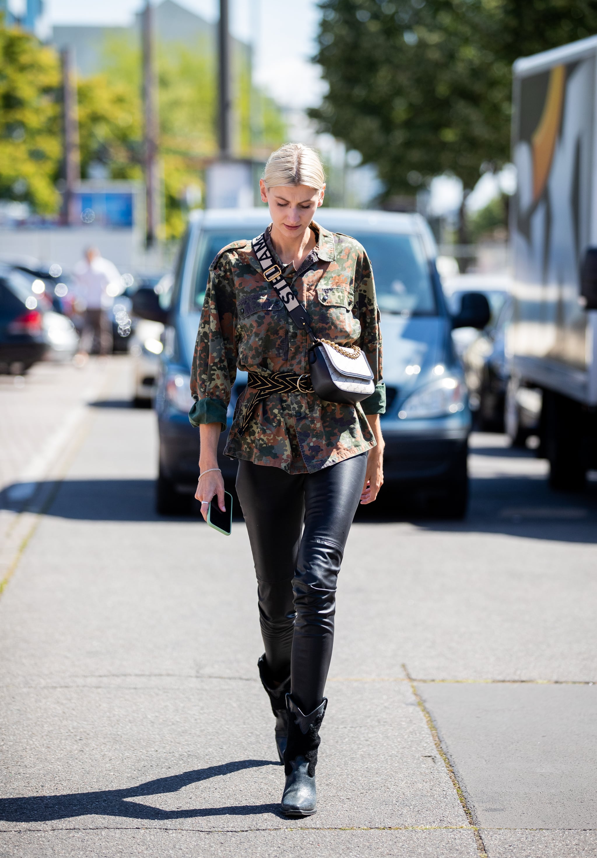 Old navy top womens camo jacket