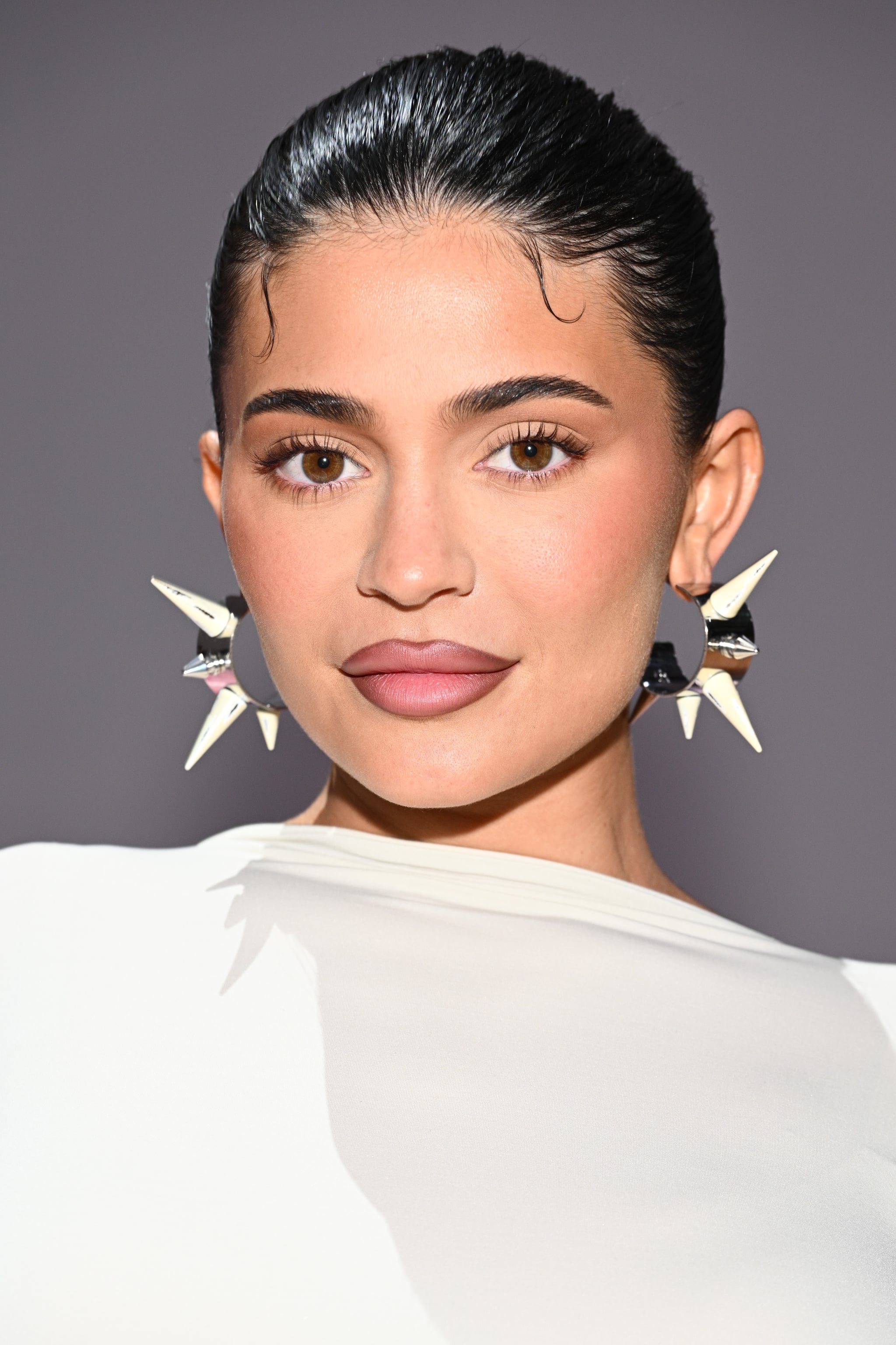 Kylie Jenner Debuts Lip Piercing on Instagram | POPSUGAR Beauty UK