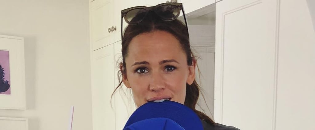 Jennifer Garner's Photo of When She Gets Out of Car