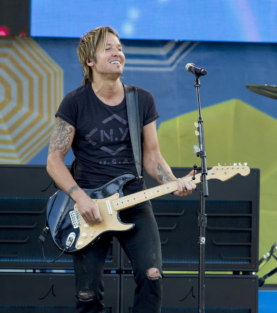 Keith Urban rocked out with a smile while performing on Good Morning America in NYC on Friday.