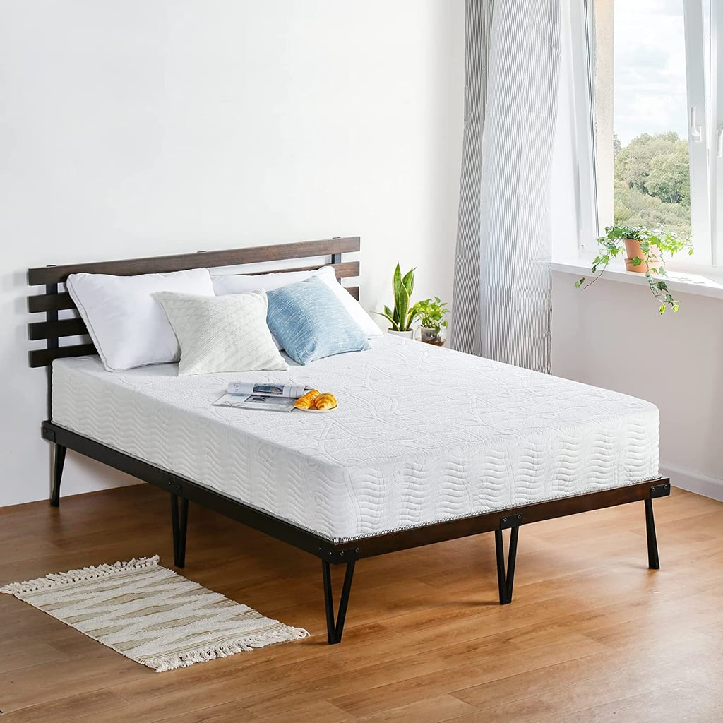 A Queen Mattress: Gel Infused Memory Foam and Pocket Spring Mattress