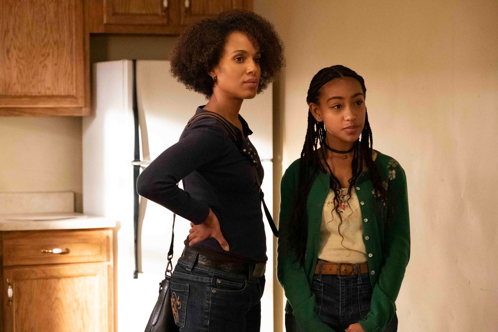 LITTLE FIRES EVERYWHERE, from left: Kerry Washington, Lexi Underwood, The Spark, (Season 1, ep. 101, aired Mar. 18, 2020). photo: Erin Simkin / Hulu / Courtesy Everett Collection