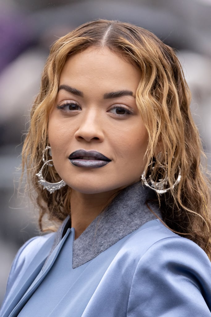 Rita Ora's Blue Lipstick at Paris Fashion Week