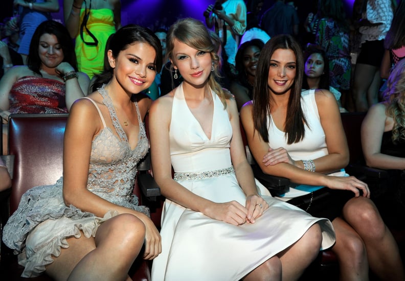 August 2011: Selena Gomez and Taylor Swift Sit Together at the 2011 Teen Choice Awards