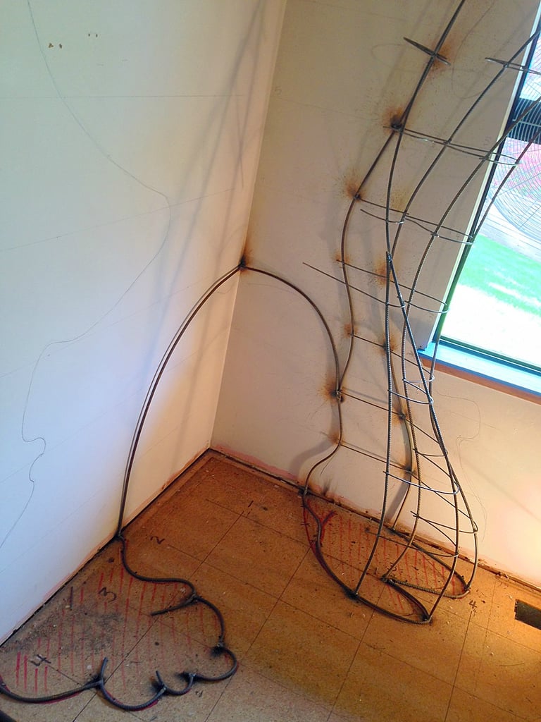 He devised a load-bearing steel skeleton.