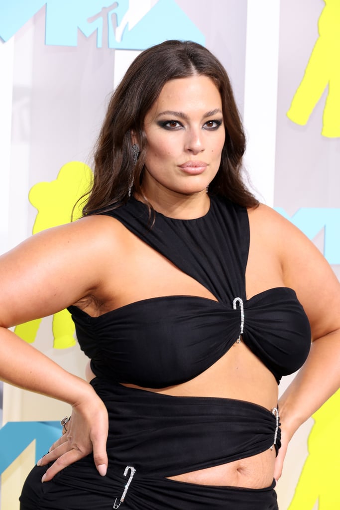 Ashley Graham's MTV VMAs Look Is Channeling '90s Supermodel.