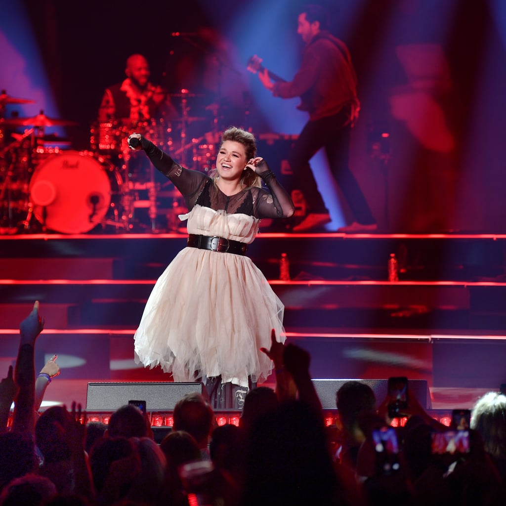 Kelly Clarkson Covers Harry Styles's 