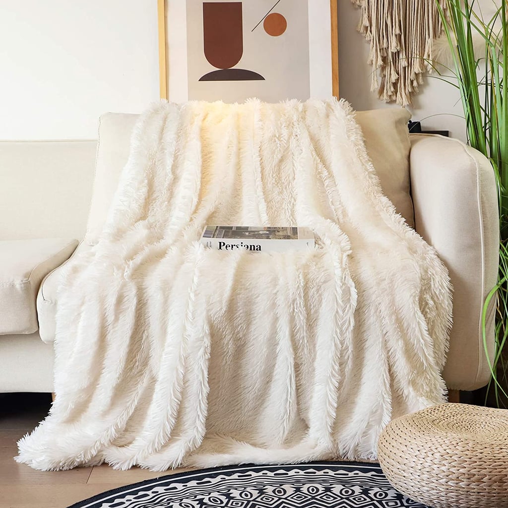 Decorative Extra Soft Faux Fur Blanket