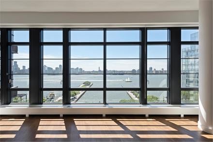 Ben Stiller Buys NYC Condo