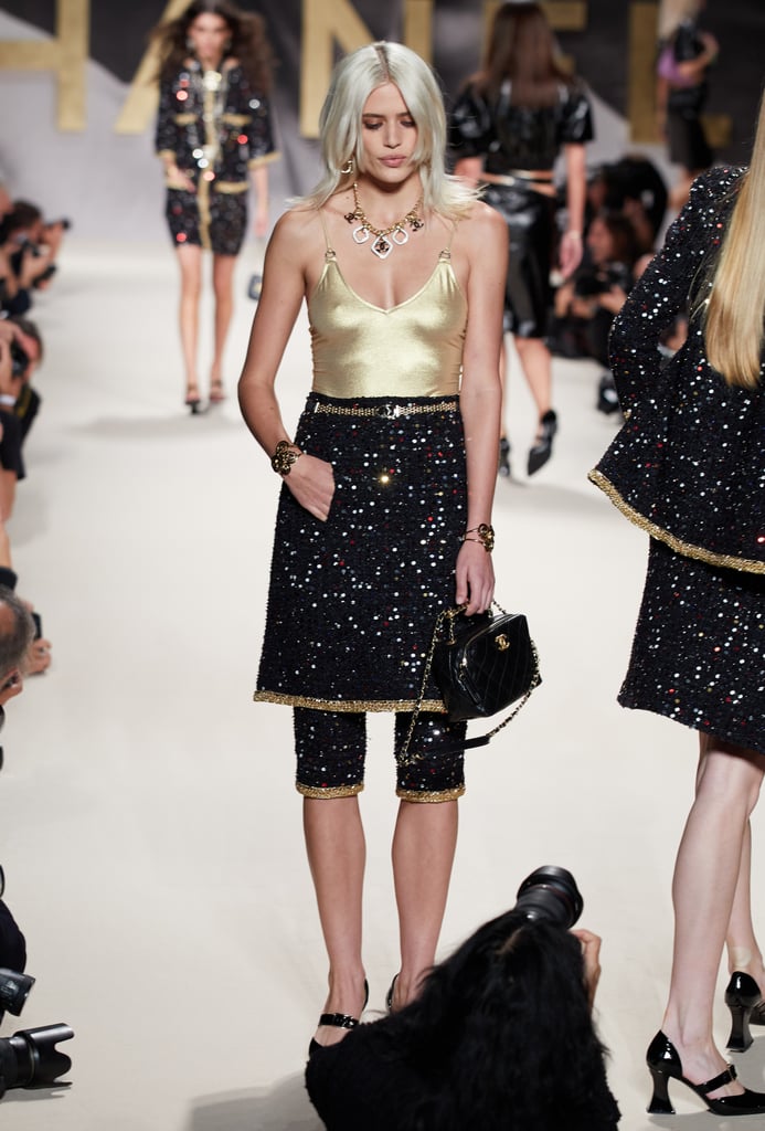 Chanel's SS22 Show Was a Throwback to the '90s Runway
